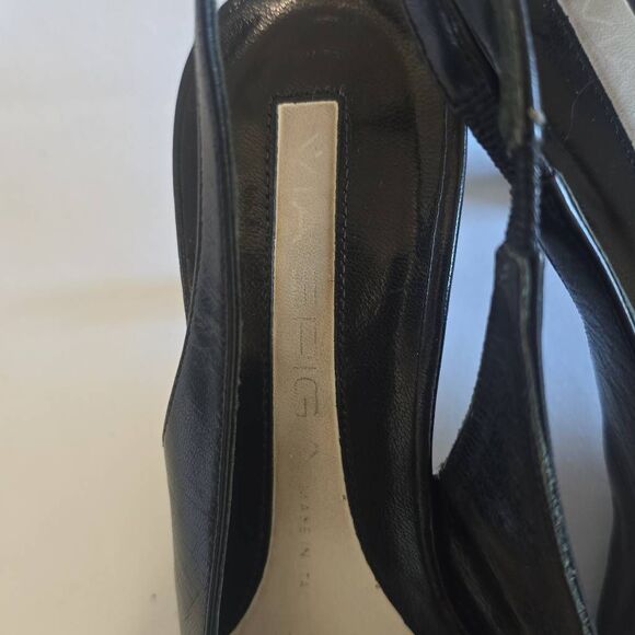 Via Spiga Vintage Heels, Blk Patent/Blk Leather Point Toe, Slingback Pump, 6.5 - Picture 3 of 7